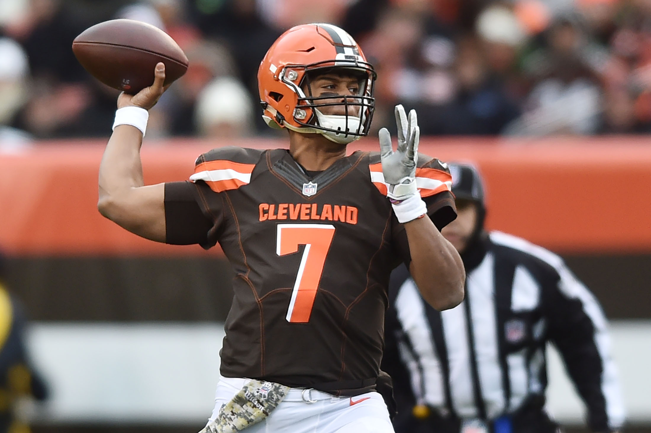 DeShone Kizer embraces leadership role with Cleveland Browns | wkyc.com